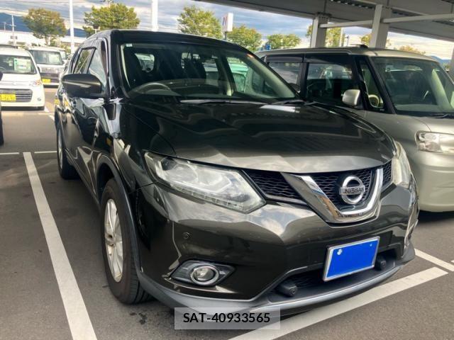 Nissan X-TRAIL 2014-06 8832653-0