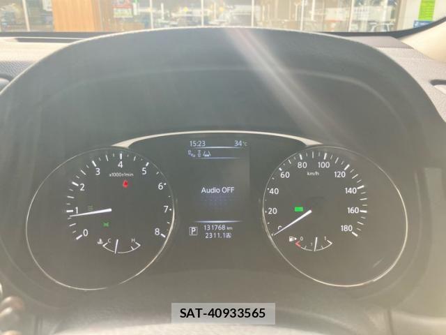 Nissan X-TRAIL 2014-06 8832653-12