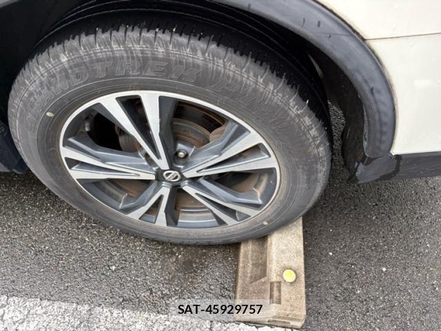 Nissan X-TRAIL 2017-12 8851174-2