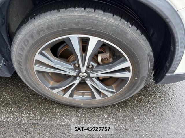 Nissan X-TRAIL 2017-12 8851174-3