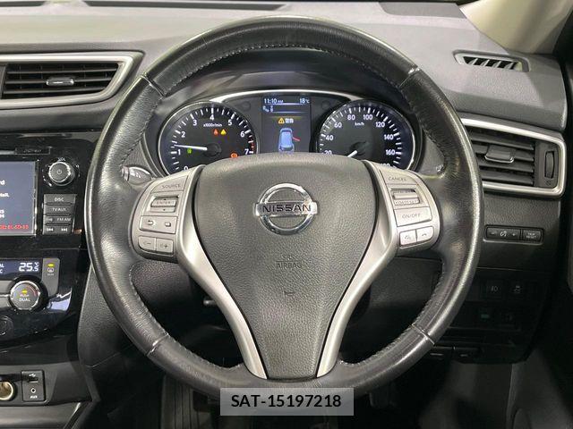 Nissan X-TRAIL 2015-02 8851172-11
