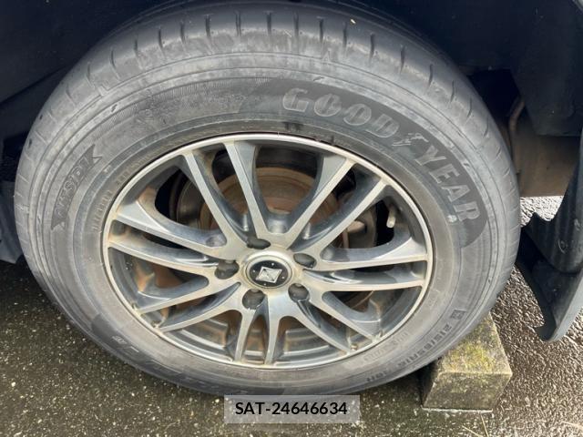 Nissan X-TRAIL 2009-12 8851185-10