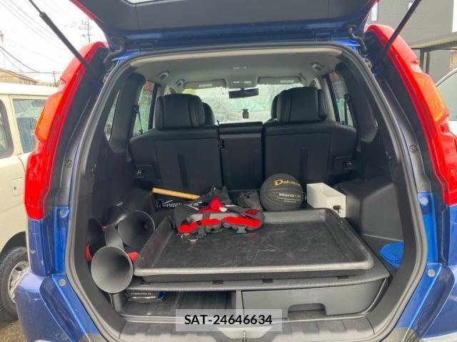 Nissan X-TRAIL 2009-12 8851185-12