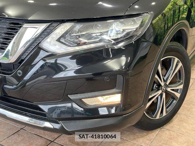 Nissan X-TRAIL 2017-09 8851173-11