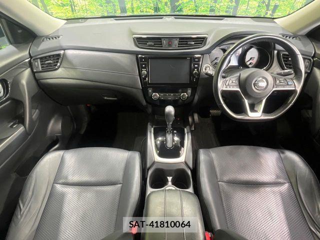 Nissan X-TRAIL 2017-09 8851173-1