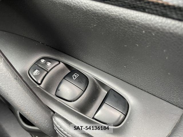 Nissan X-TRAIL 2014-03 8851181-23
