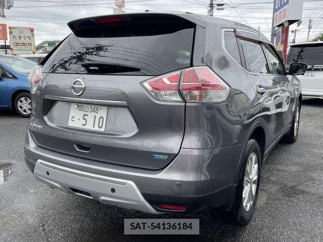 Nissan X-TRAIL 2014-03 8851181-6