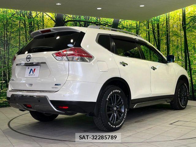 Nissan X-TRAIL 2016-09 8851175-16