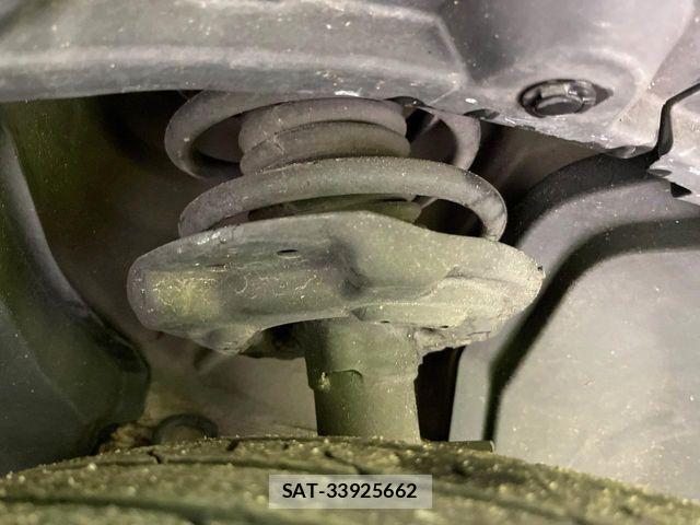Nissan X-TRAIL 2015-05 8851180-19