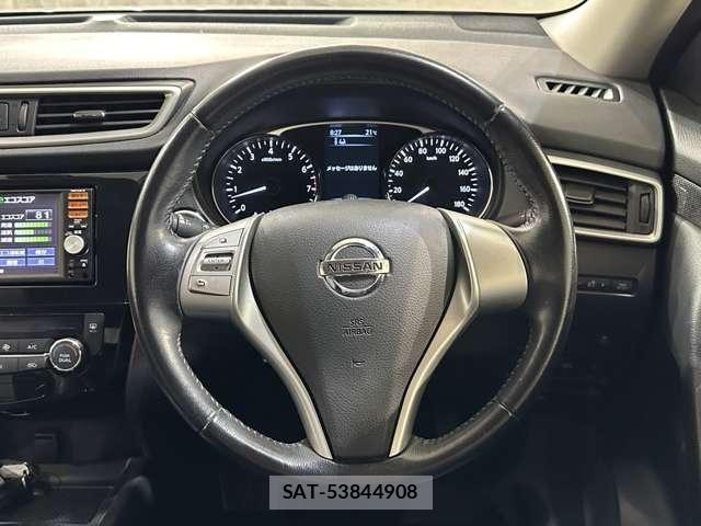 Nissan X-TRAIL 2015-12 8851176-9
