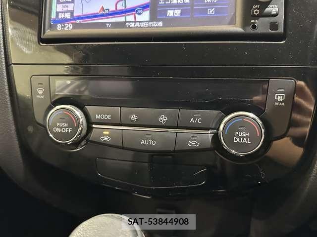 Nissan X-TRAIL 2015-12 8851176-22