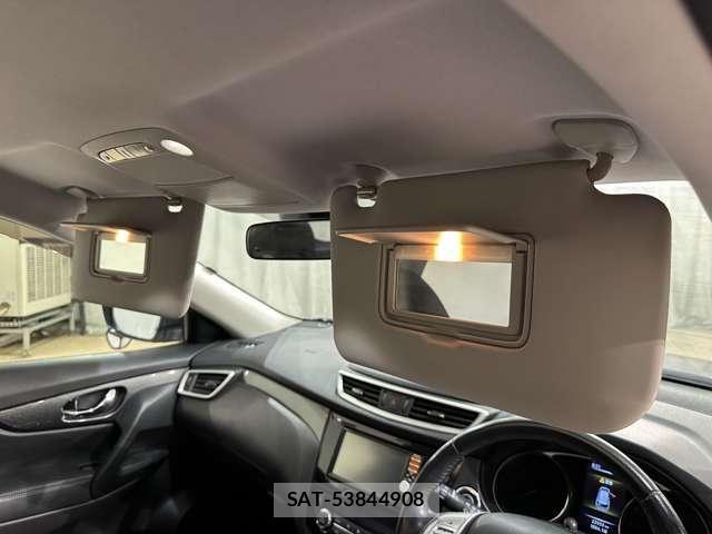 Nissan X-TRAIL 2015-12 8851176-27
