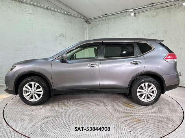 Nissan X-TRAIL 2015-12 8851176-7