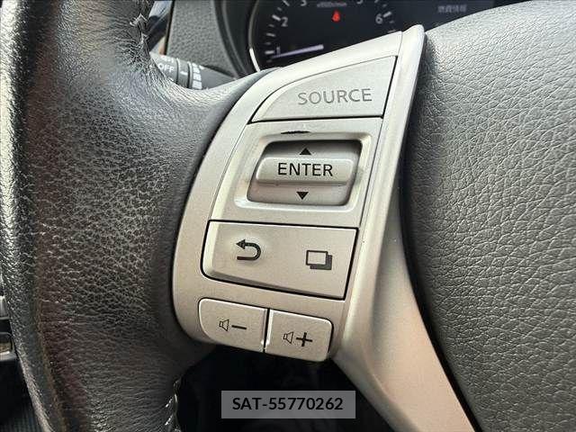 Nissan X-TRAIL 2014-01 8851183-24