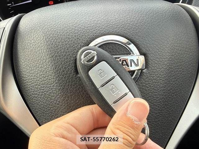 Nissan X-TRAIL 2014-01 8851183-25