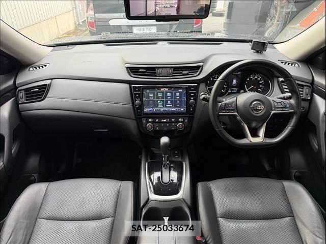 Nissan X-TRAIL 2020-05 8851170-1