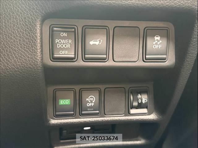 Nissan X-TRAIL 2020-05 8851170-25