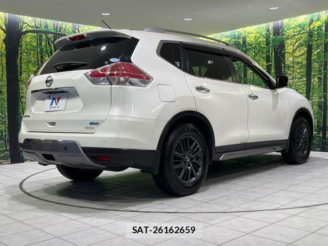 Nissan X-TRAIL 2015-01 8872461-16