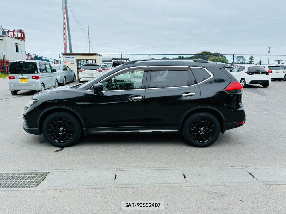 Nissan X-TRAIL 2019-12 8857749-1