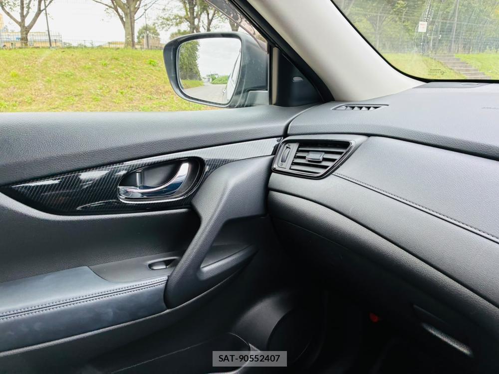 Nissan X-TRAIL 2019-12 8857749-23