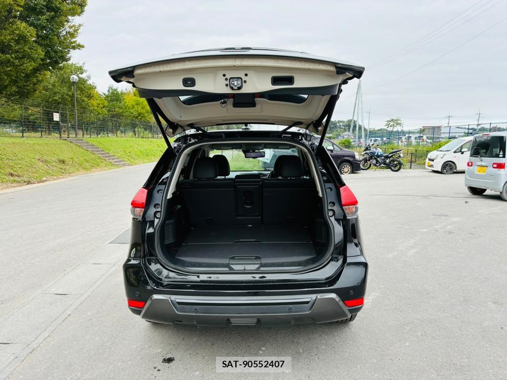Nissan X-TRAIL 2019-12 8857749-26