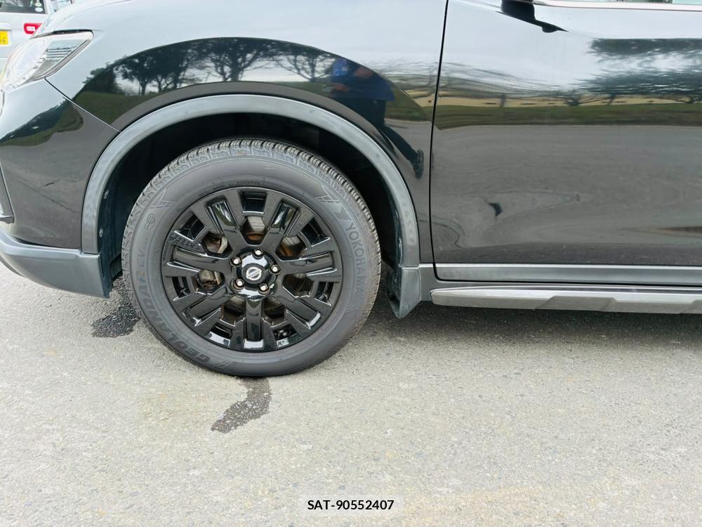 Nissan X-TRAIL 2019-12 8857749-29