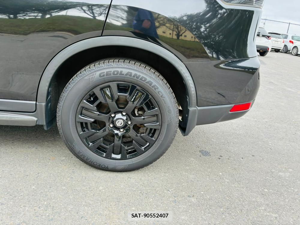 Nissan X-TRAIL 2019-12 8857749-30
