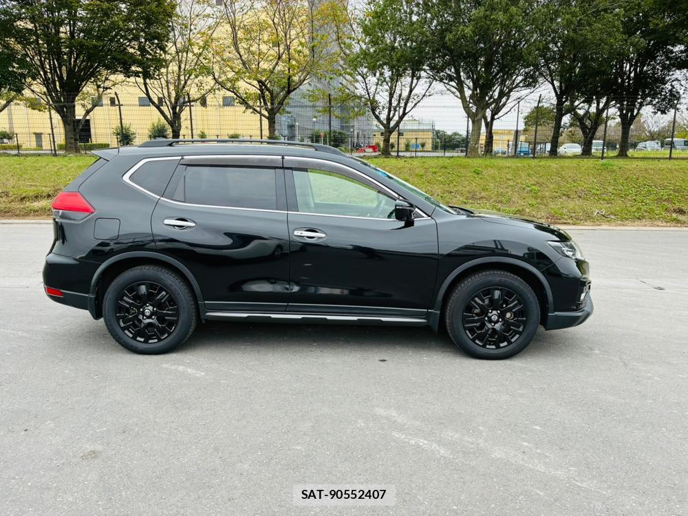 Nissan X-TRAIL 2019-12 8857749-5