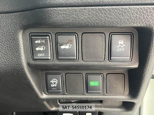 Nissan X-TRAIL 2017-03 8883098-21