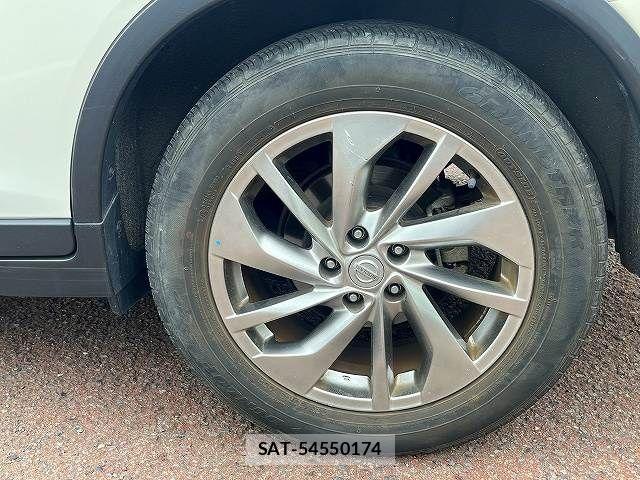 Nissan X-TRAIL 2017-03 8883098-29