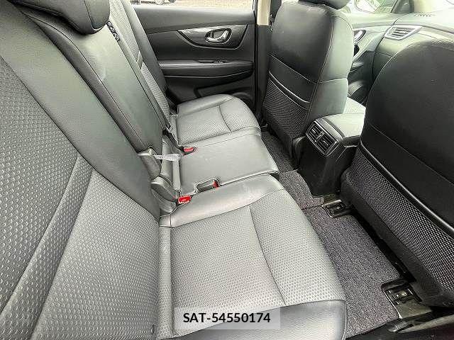 Nissan X-TRAIL 2017-03 8883098-7