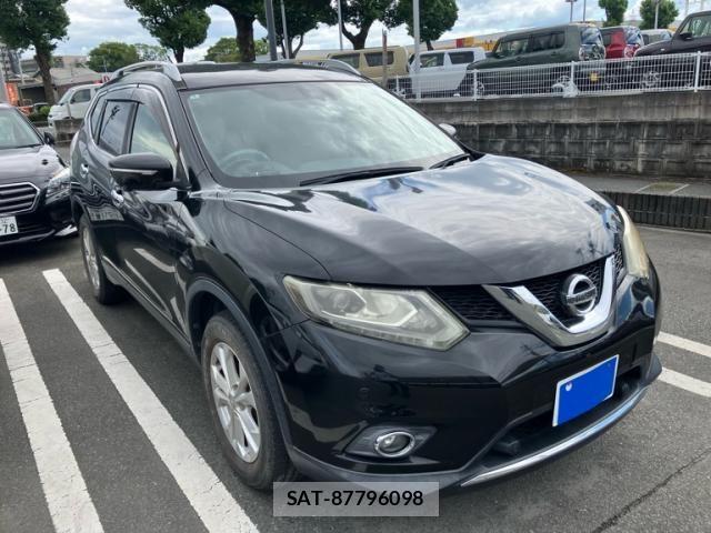 Nissan X-TRAIL 2016-03 8883106-1