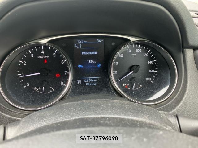 Nissan X-TRAIL 2016-03 8883106-25