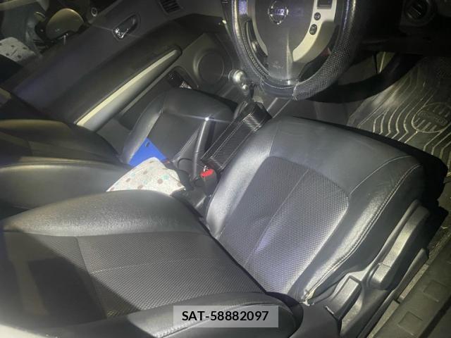 Nissan X-TRAIL 2009-09 8883111-26