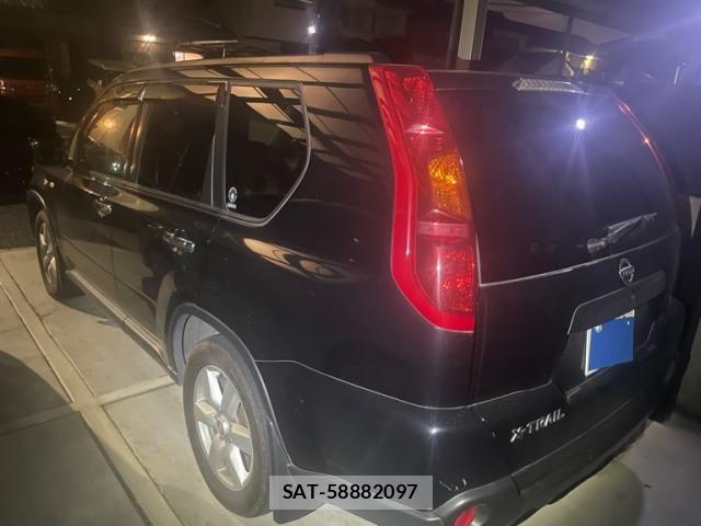 Nissan X-TRAIL 2009-09 8883111-4