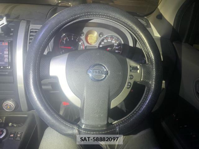 Nissan X-TRAIL 2009-09 8883111-7
