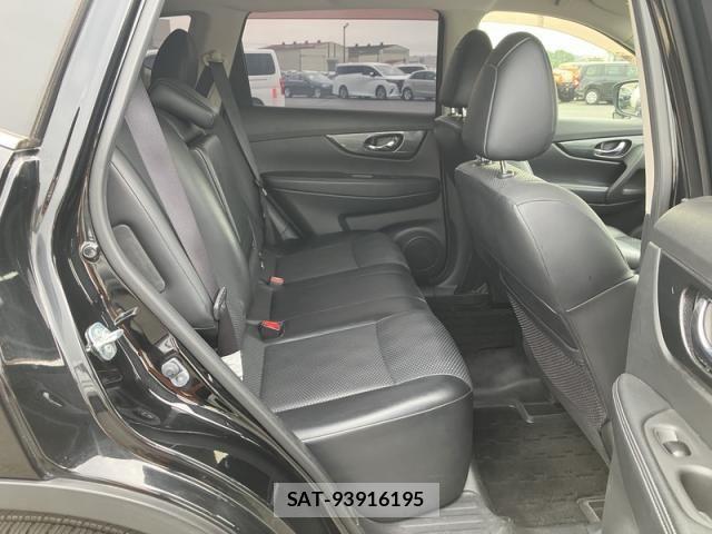 Nissan X-TRAIL 2015-04 8883108-11