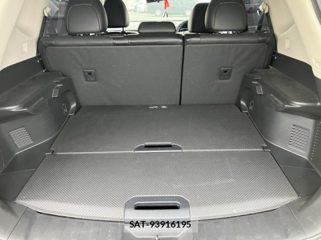 Nissan X-TRAIL 2015-04 8883108-23