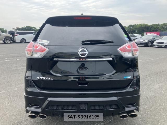 Nissan X-TRAIL 2015-04 8883108-3