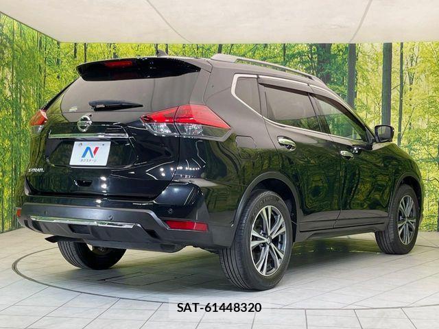 Nissan X-TRAIL 2018-02 8883094-16