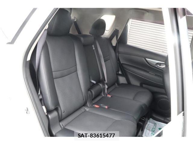 Nissan X-TRAIL 2015-08 8883096-12