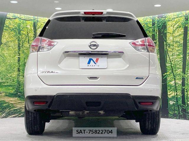 Nissan X-TRAIL 2017-06 8883100-15