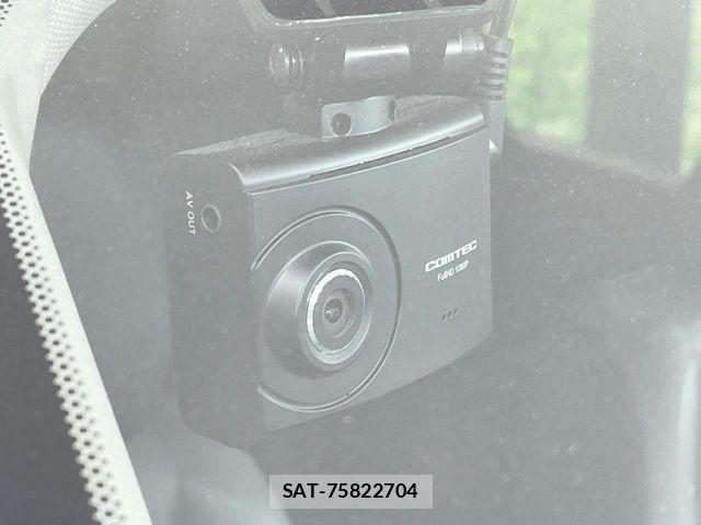 Nissan X-TRAIL 2017-06 8883100-7