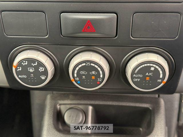Nissan X-TRAIL 2013-03 8883102-11
