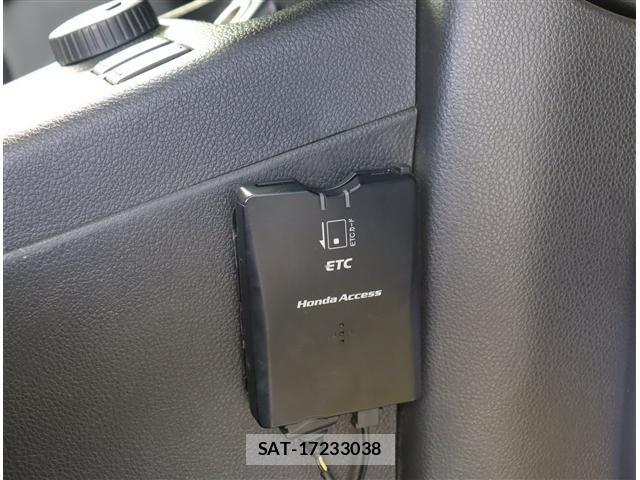 Nissan X-TRAIL 2012-05 8883104-7