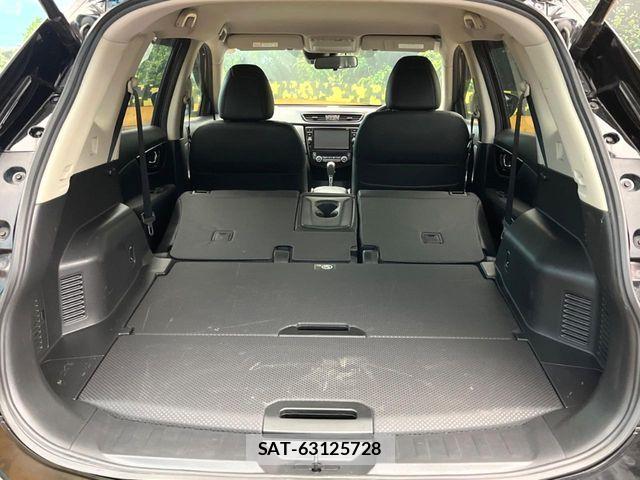 Nissan X-TRAIL 2018-01 8883097-9