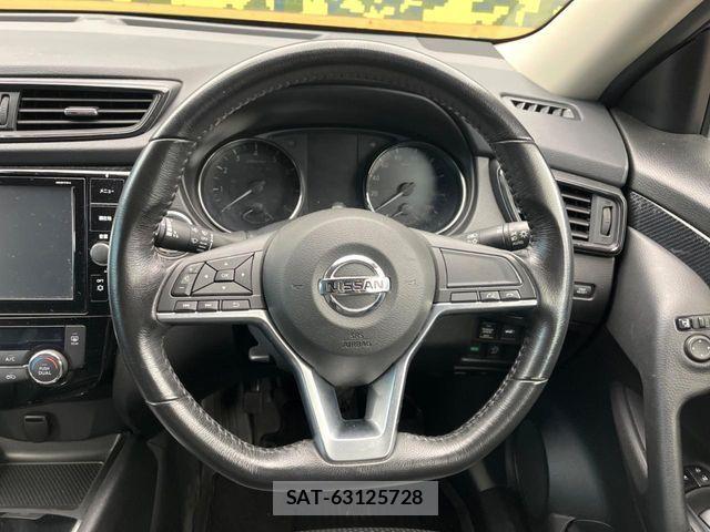 Nissan X-TRAIL 2018-01 8883097-10