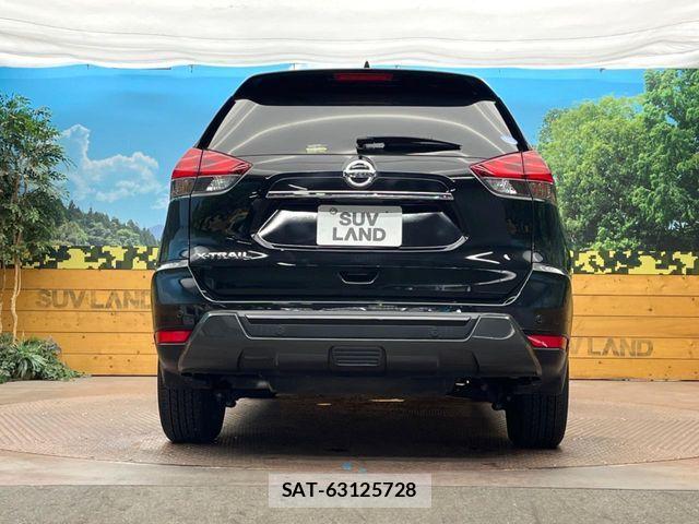 Nissan X-TRAIL 2018-01 8883097-14