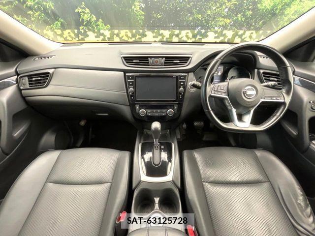 Nissan X-TRAIL 2018-01 8883097-1