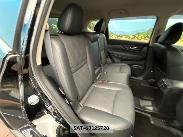 Nissan X-TRAIL 2018-01 8883097-8